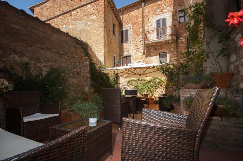 فندق ألبيرجو دومو Montepulciano Stazione المظهر الخارجي الصورة