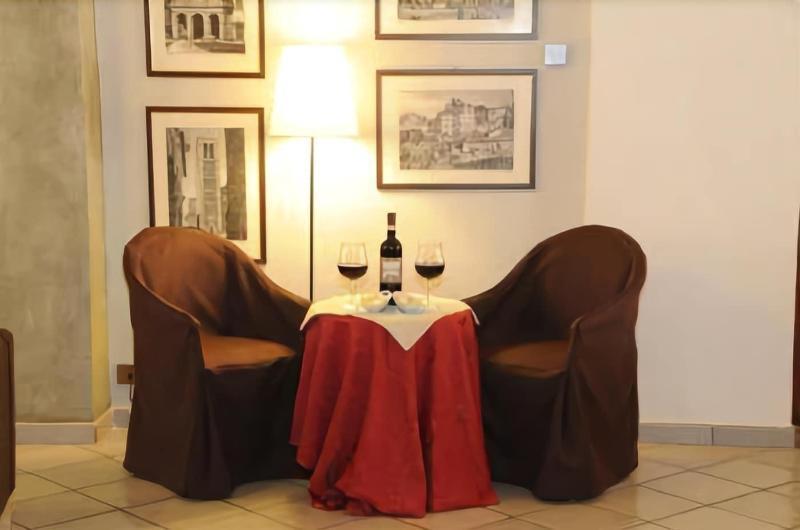 فندق ألبيرجو دومو Montepulciano Stazione المظهر الخارجي الصورة
